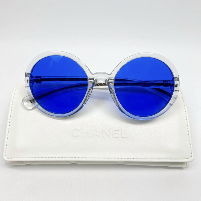 Солнцезащитные очки Chanel