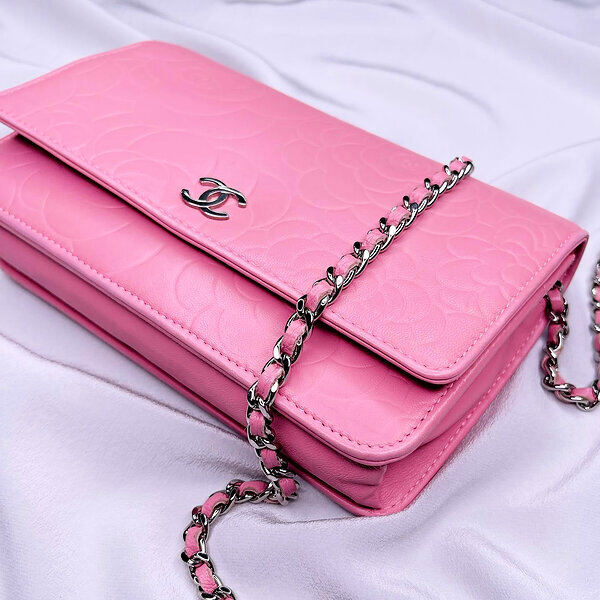 Сумка Chanel Camellia