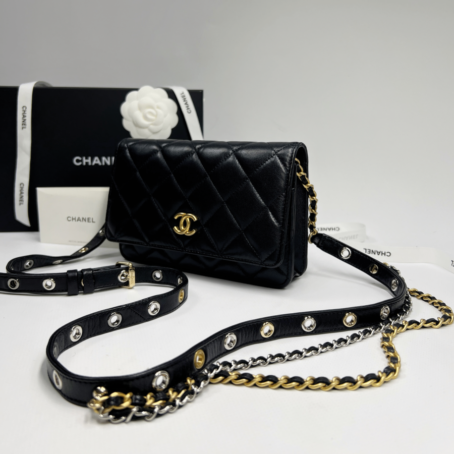 Сумка Chanel WOC