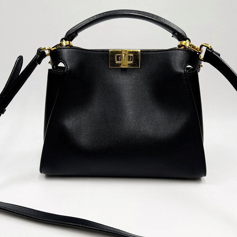 Сумка Fendi Peekaboo